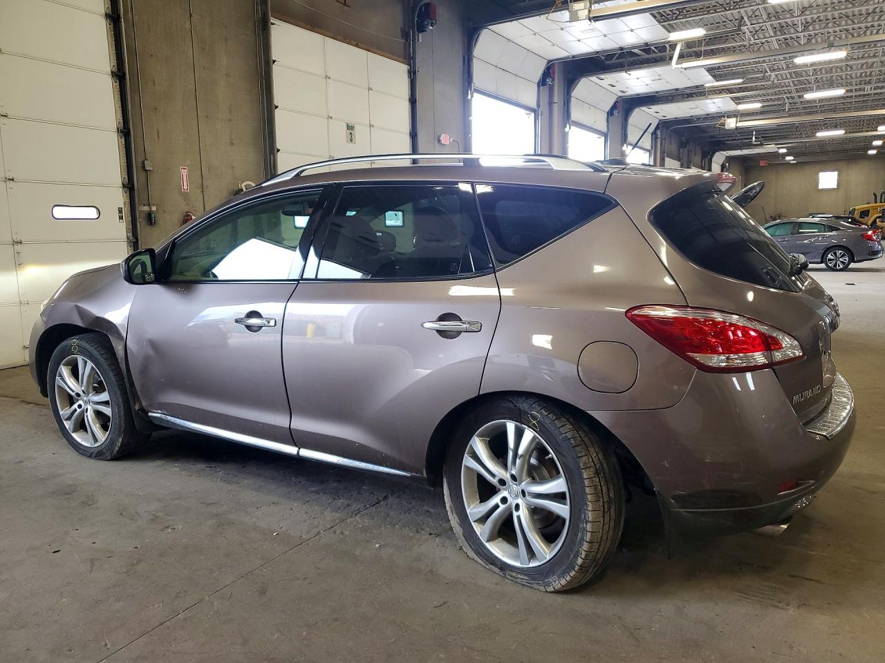 JN8AZ1MW2BW178978 · 2011 NISSAN MURANO · 2/13