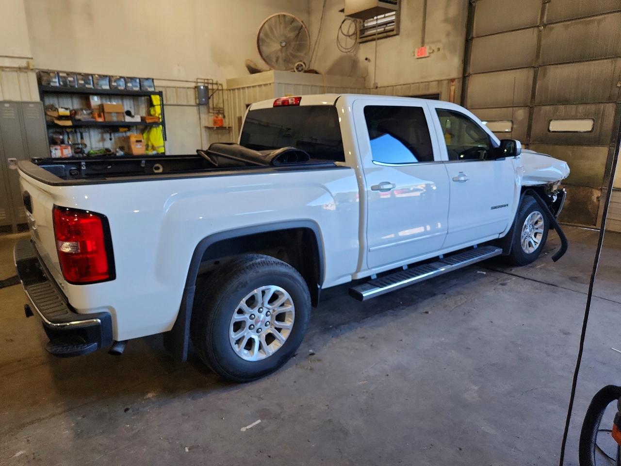 3GTU2UEC6FG416399 · 2015 GMC SIERRA · 3/12