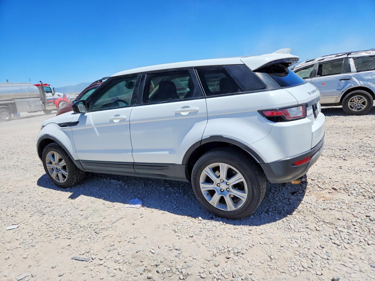SALVP2BG0GH144756 · 2016 LAND ROVER RANGE ROVER EVOQUE · 2/13