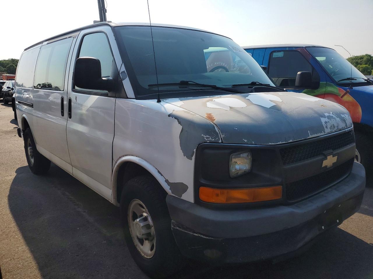 1GCZGFBA2A1144074 · 2010 CHEVROLET EXPRESS G2500 · 4/13