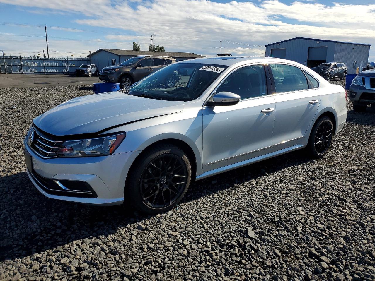 1VWBT7A35HC046318 · 2017 VOLKSWAGEN PASSAT