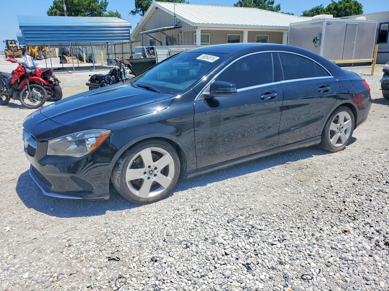 WDDSJ4GB3JN595697 · 2018 MERCEDES-BENZ CLA