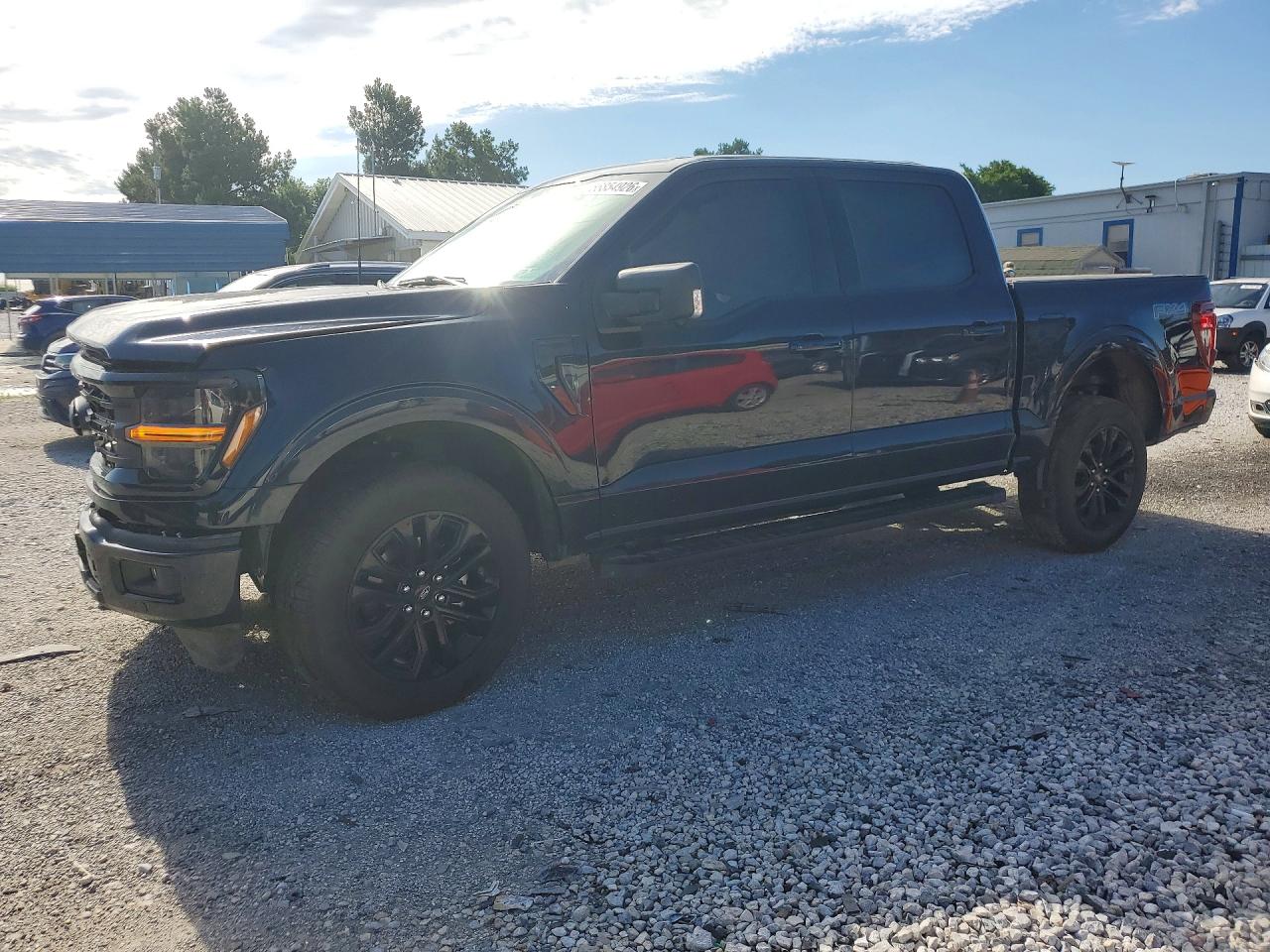 1FTEW3LP7SKE02359 · 2025 FORD F150