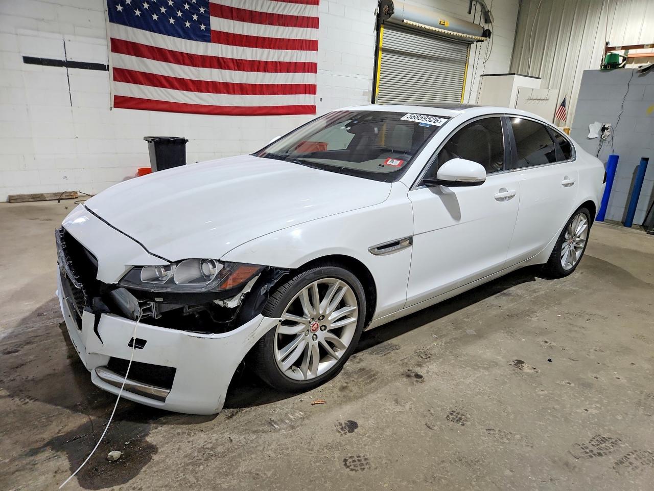 SAJBE4BV8GCY02669 · 2016 JAGUAR XF
