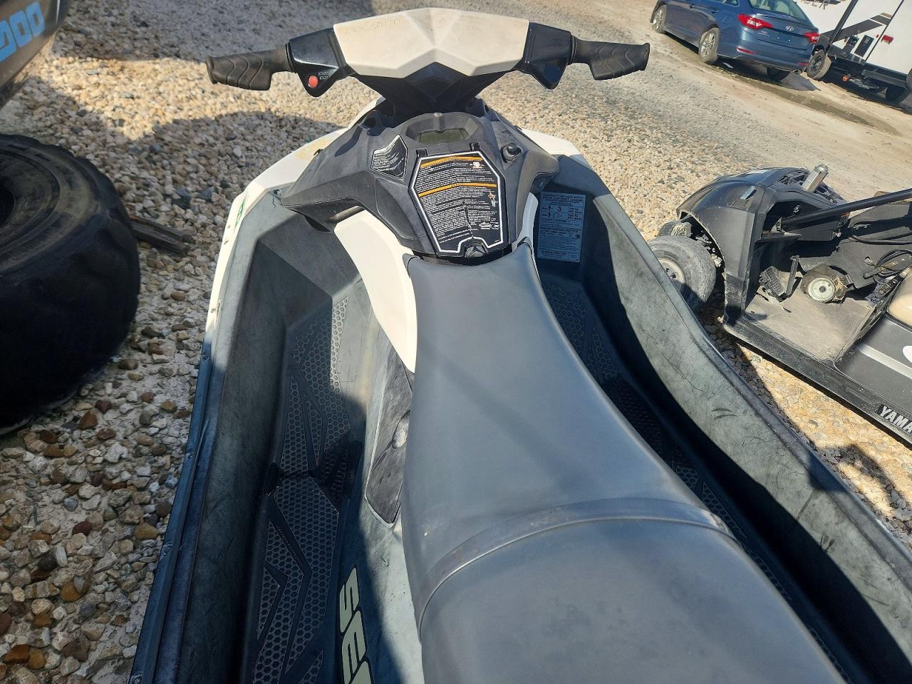 YDV62239J617 · 2017 SEA-DOO SPARK · 5/10
