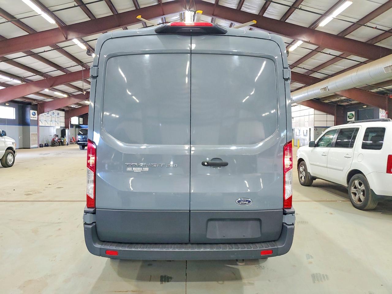 1FTBR1C84MKA48438 · 2021 FORD TRANSIT · 6/13