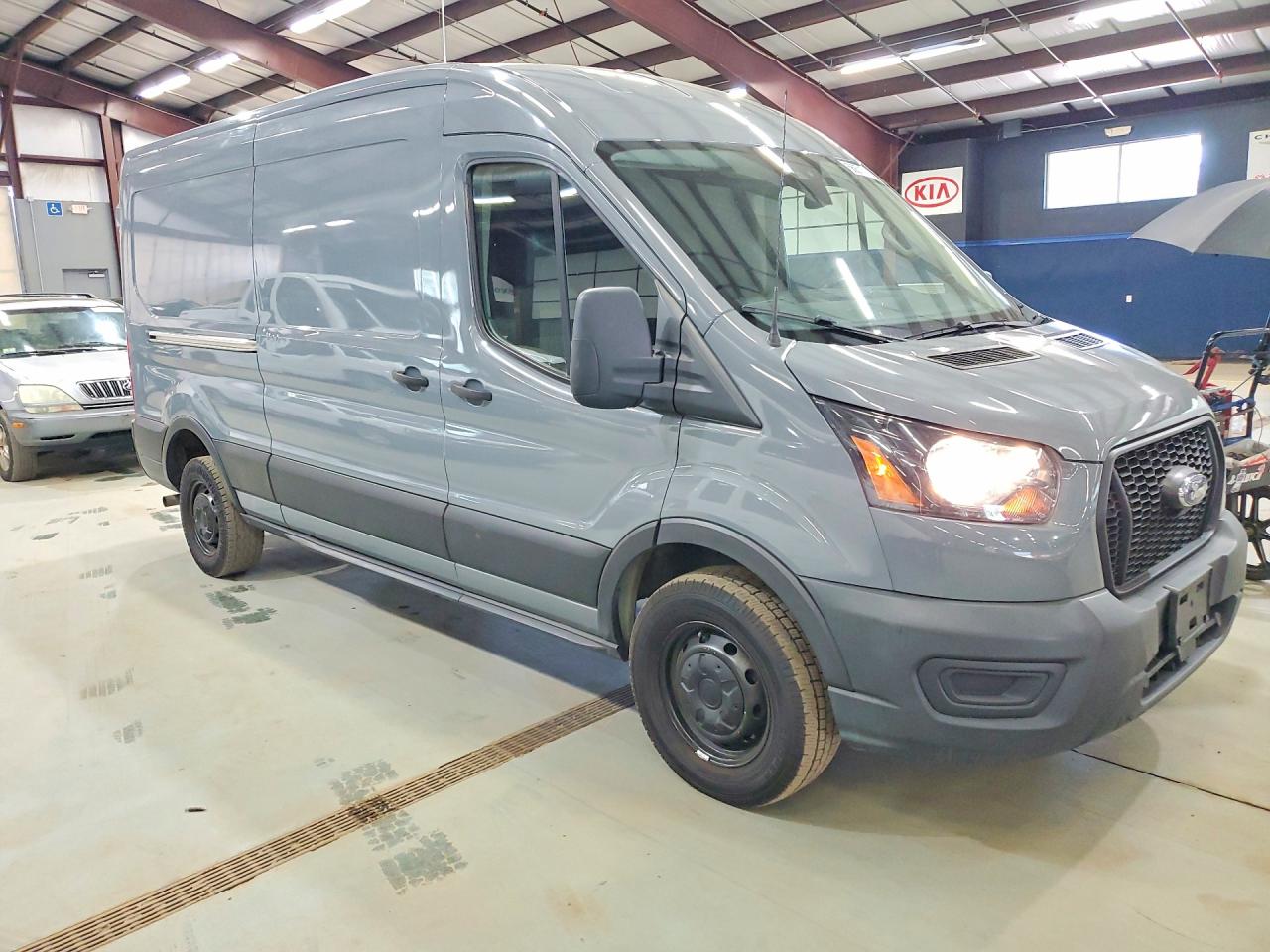 1FTBR1C84MKA48438 · 2021 FORD TRANSIT · 4/13