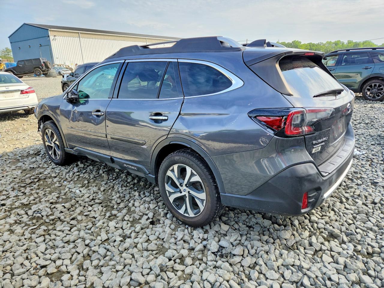 4S4BTAPC2M3193970 · 2021 SUBARU OUTBACK · 2/13
