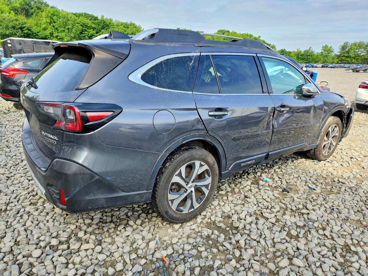 4S4BTAPC2M3193970 · 2021 SUBARU OUTBACK · 3/13