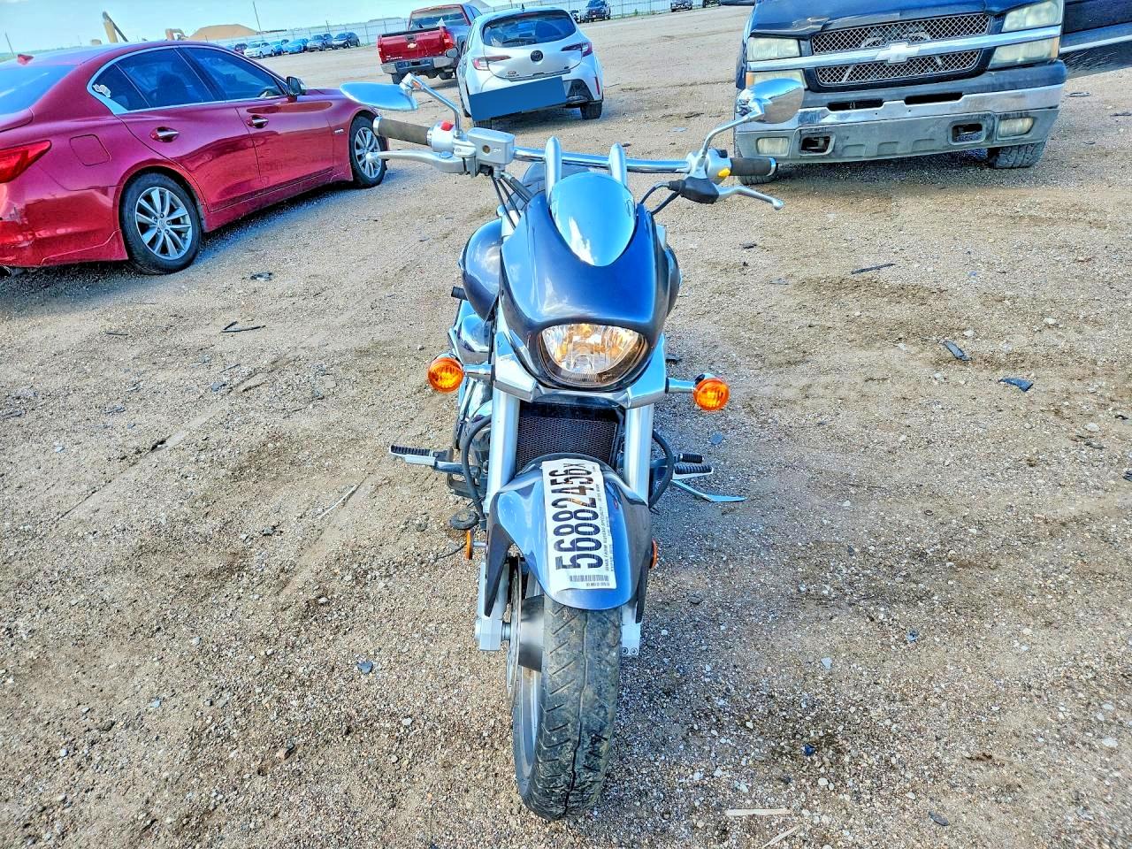 JS1VY55A7D2100646 · 2013 SUZUKI VZ1500 · 2/9