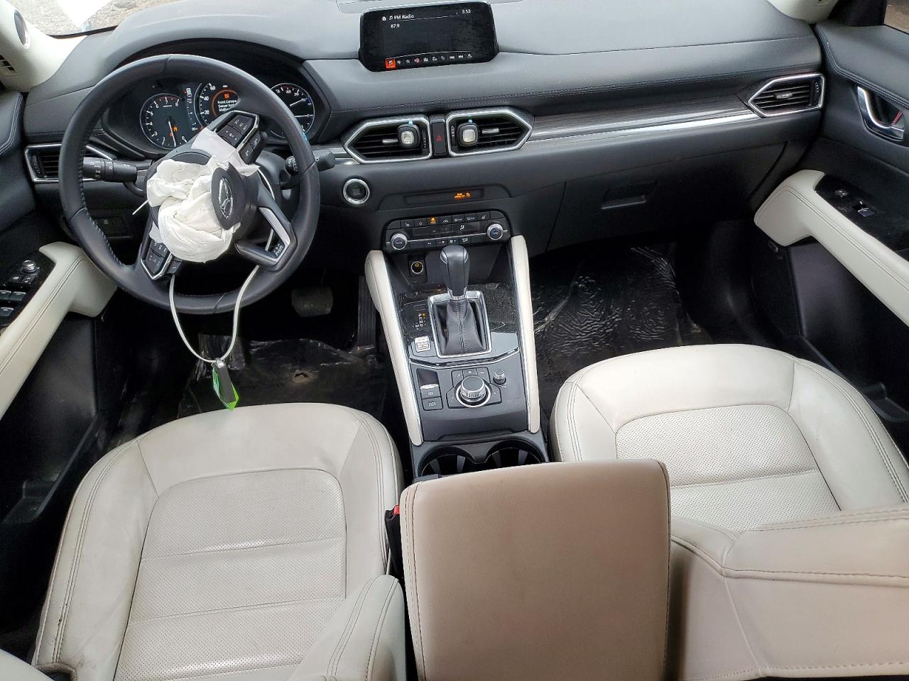 JM3KFBDM3K1600239 · 2019 MAZDA CX-5 · 8/13