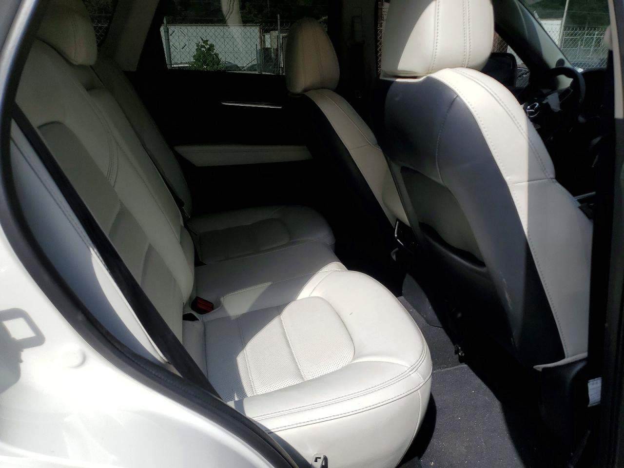 JM3KFBDM3K1600239 · 2019 MAZDA CX-5 · 11/13