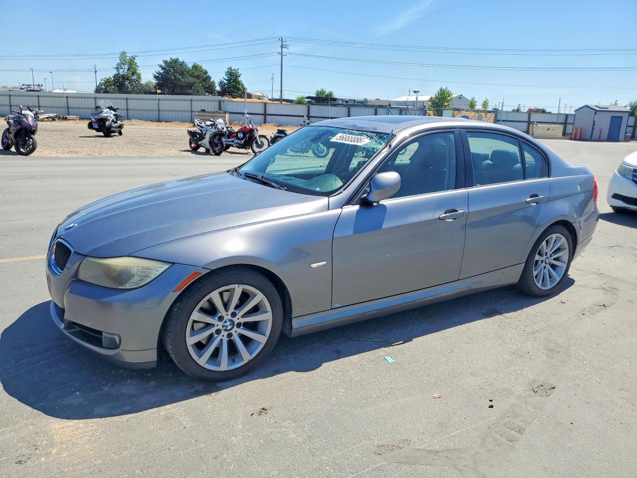 WBAPH53569A436741 · 2009 BMW 328