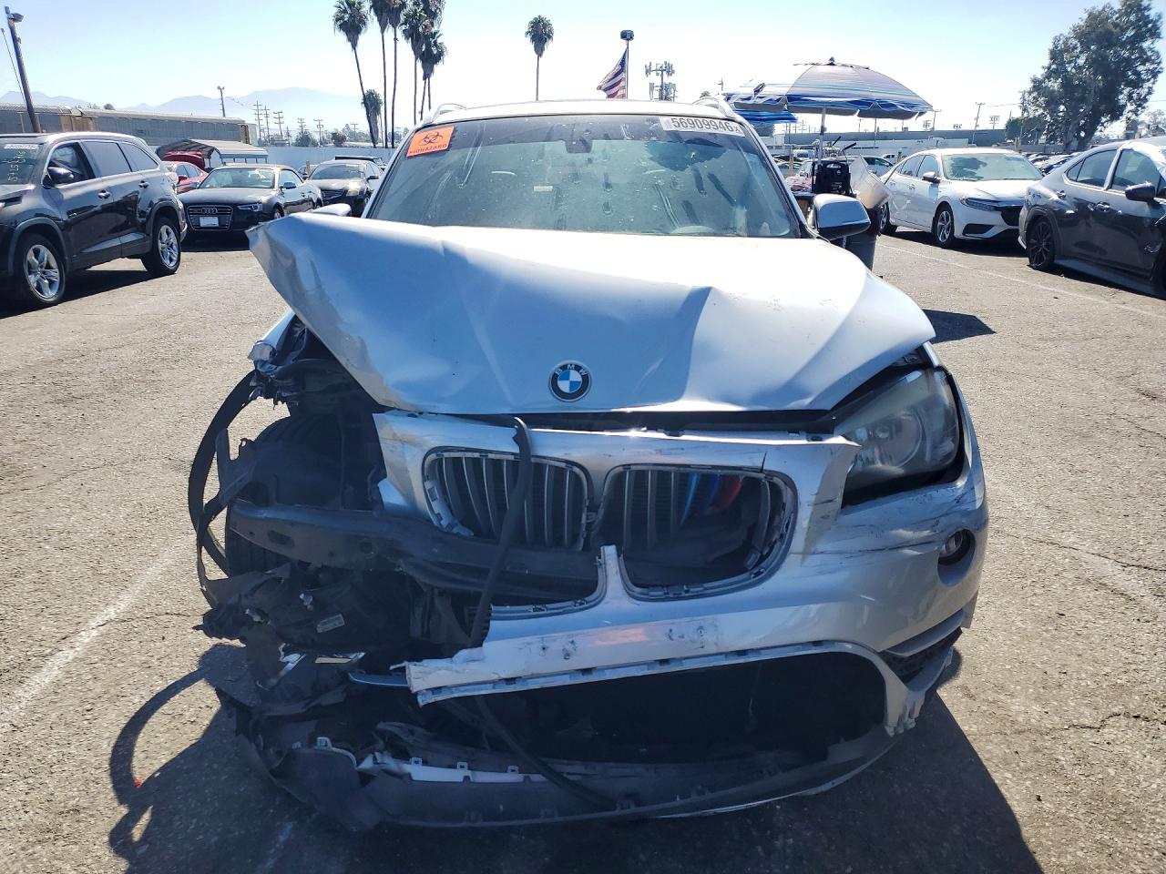 WBAVM1C52FV315575 · 2015 BMW X1 · 5/13