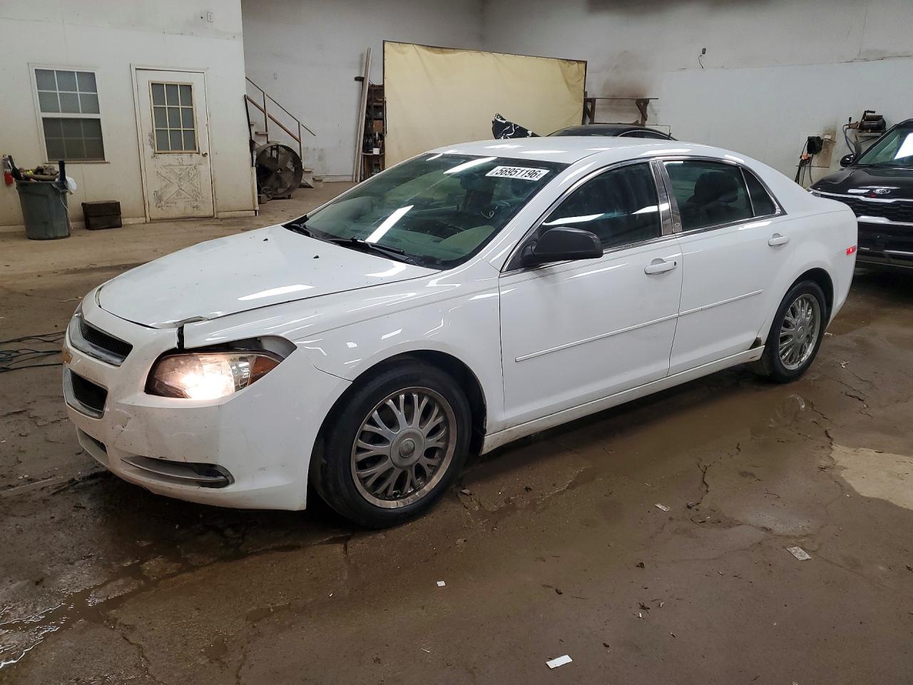 1G1ZB5E10BF362032 · 2011 CHEVROLET MALIBU