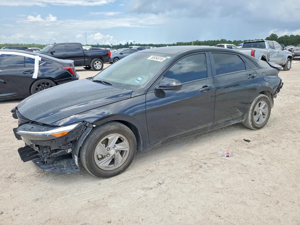 KMHLL4DG8SU041230 · 2025 HYUNDAI ELANTRA