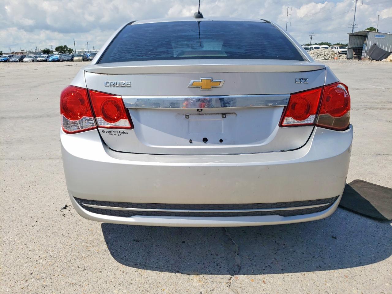 1G1PG5SB0F7235142 · 2015 CHEVROLET CRUZE · 6/12