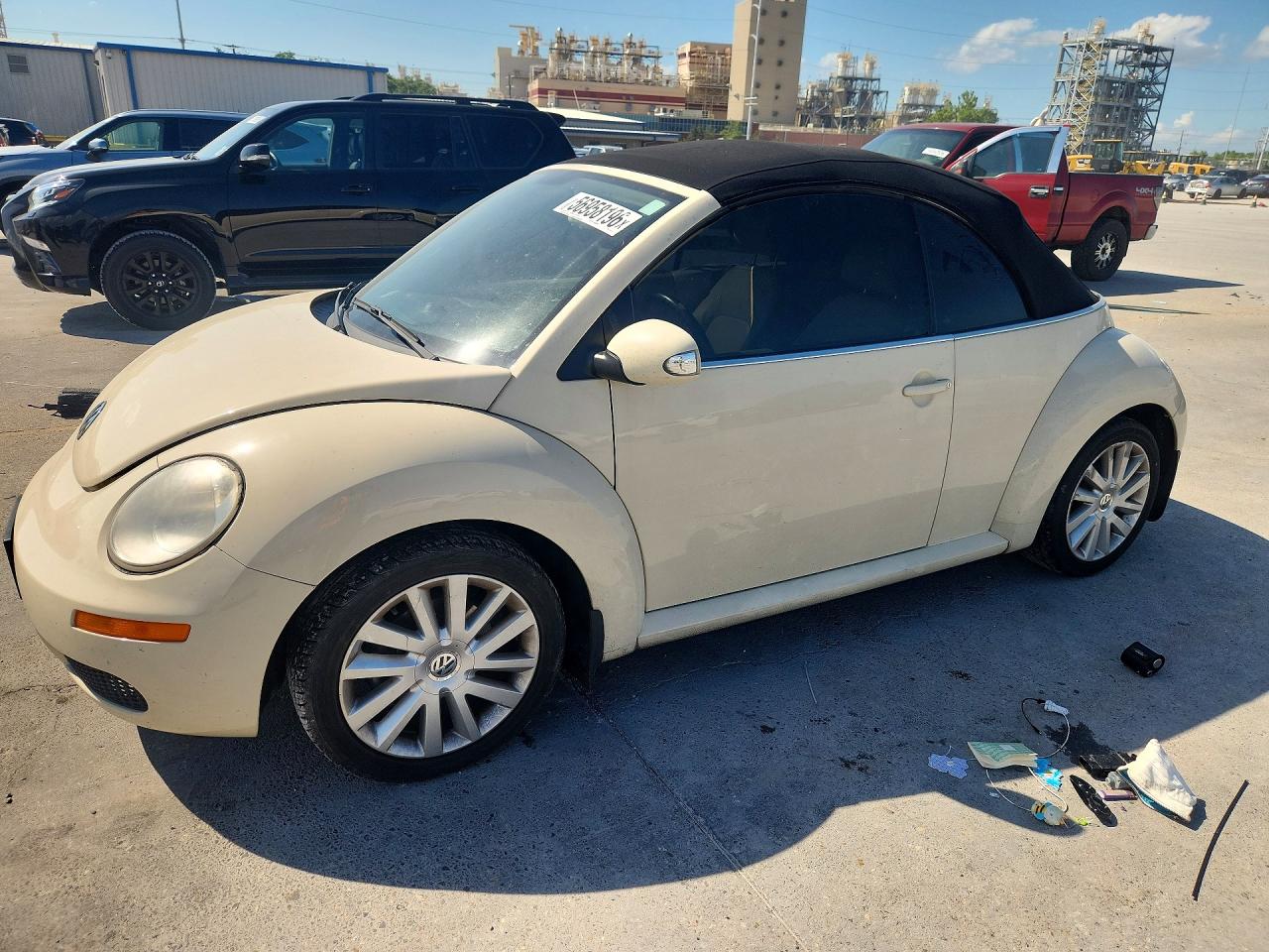 3VWRF31Y98M418719 · 2008 VOLKSWAGEN NEW BEETLE