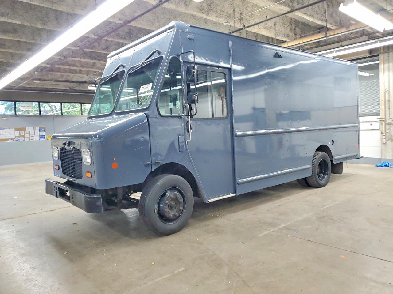 4UZAC2EA2LCMK0351 · 2020 FREIGHTLINER MT45 CHASSIS