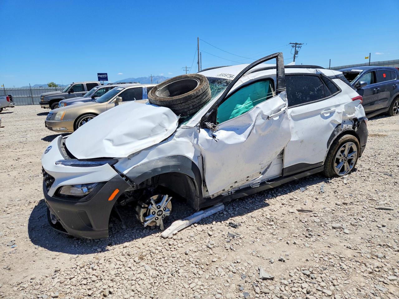 KM8K6CABXPU959297 · 2023 HYUNDAI KONA