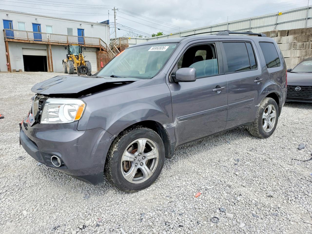 5FNYF4H41FB002253 · 2015 HONDA PILOT