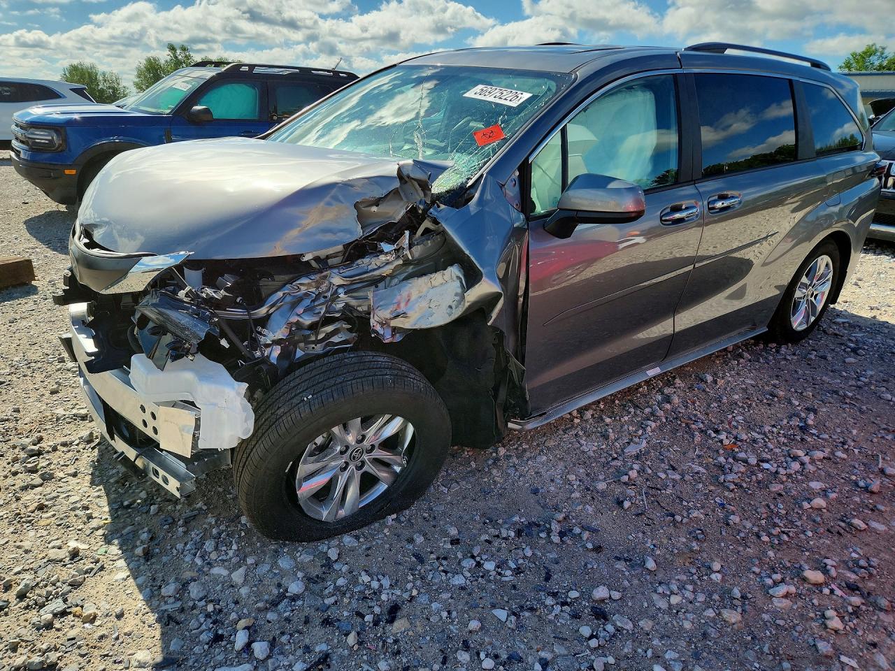 5TDYSKFC1TS254859 · 2026 TOYOTA SIENNA
