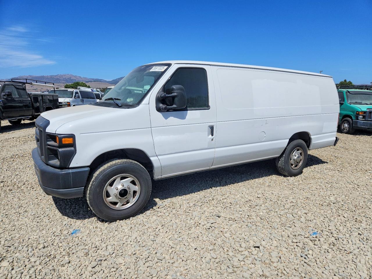 2011 FORD E250