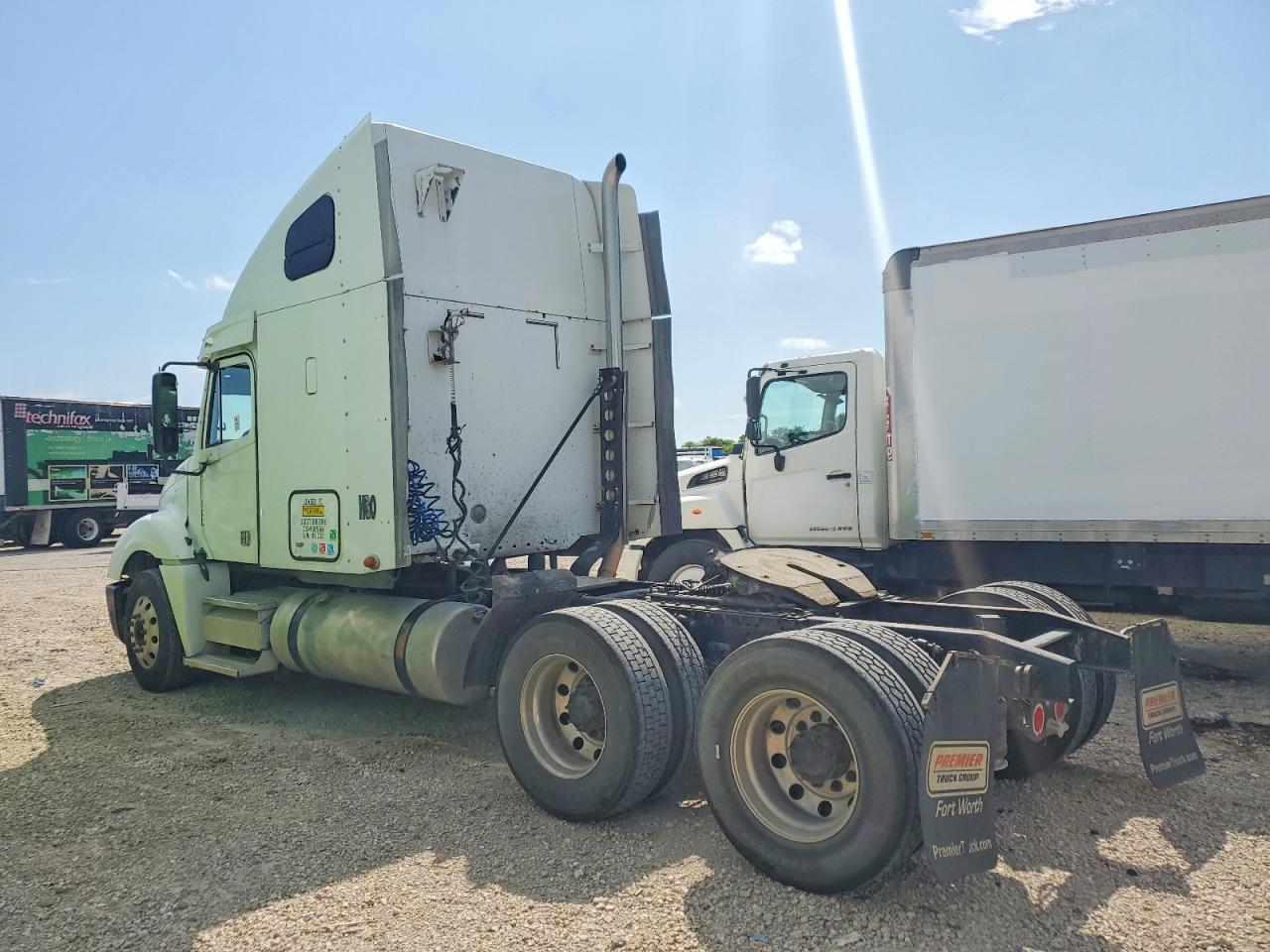 1FUJA6CK69DAH6501 · 2009 FREIGHTLINER CONVENTIONAL · 3/10