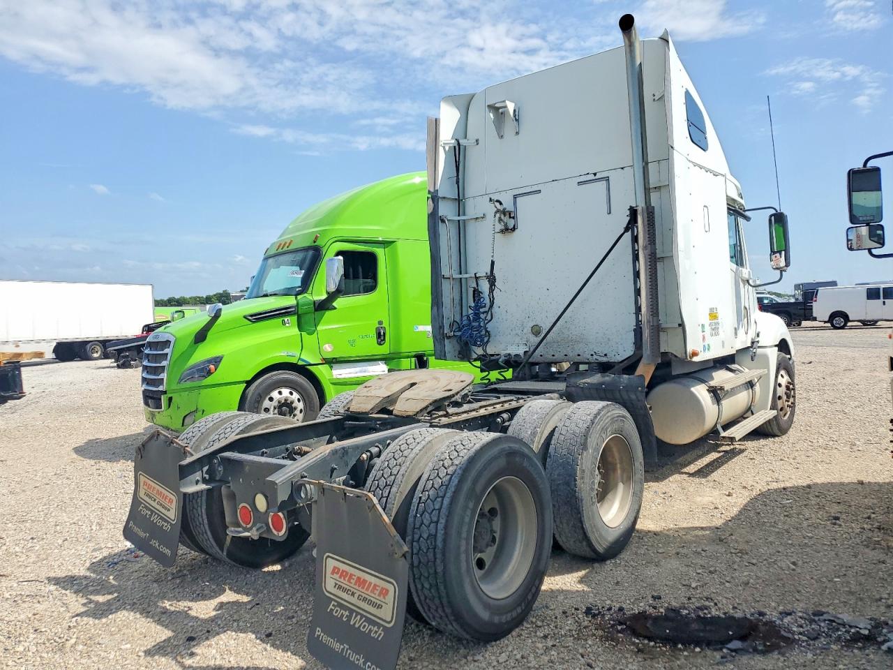 1FUJA6CK69DAH6501 · 2009 FREIGHTLINER CONVENTIONAL · 4/10