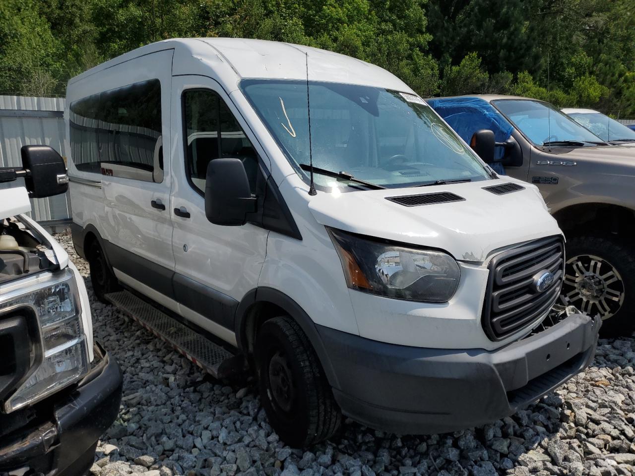 1FMZK1CM7HKA68880 · 2017 FORD TRANSIT · 4/13
