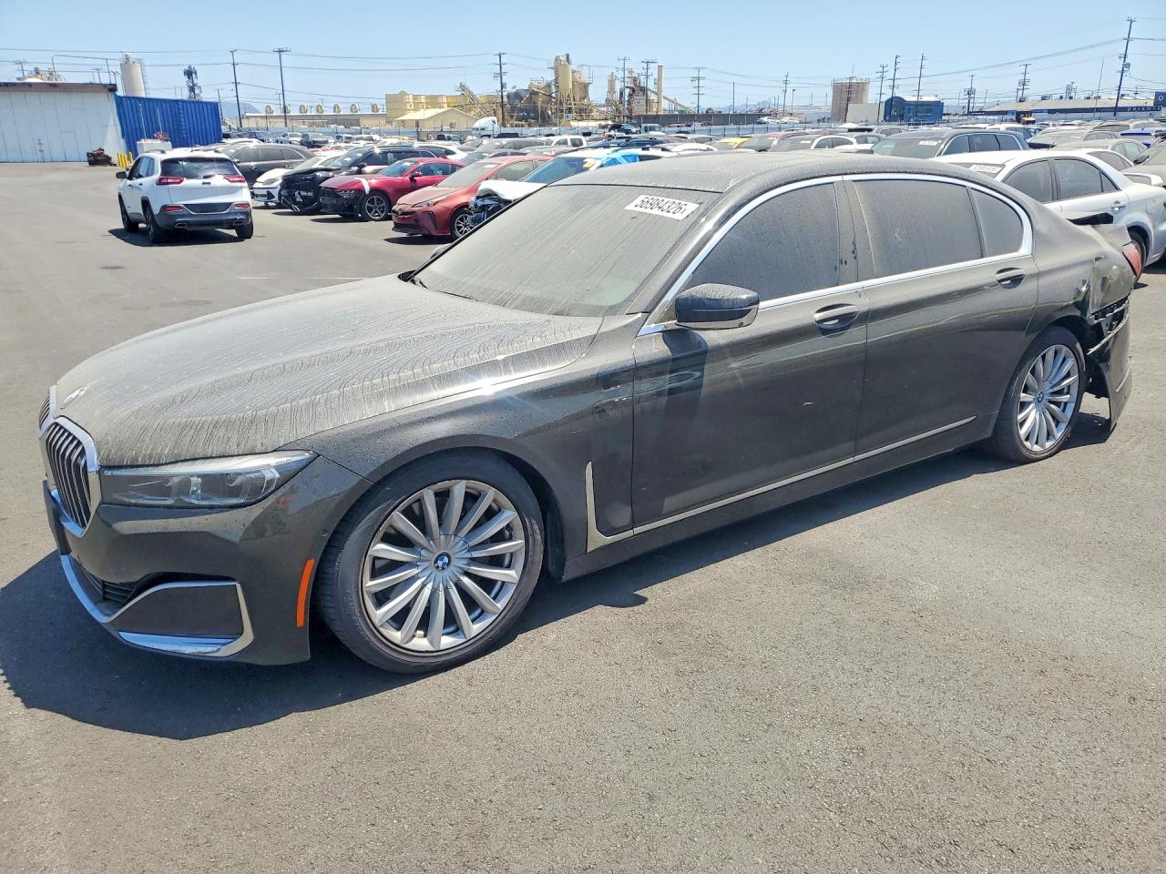 WBA7T2C09LCD20028 · 2020 BMW 740