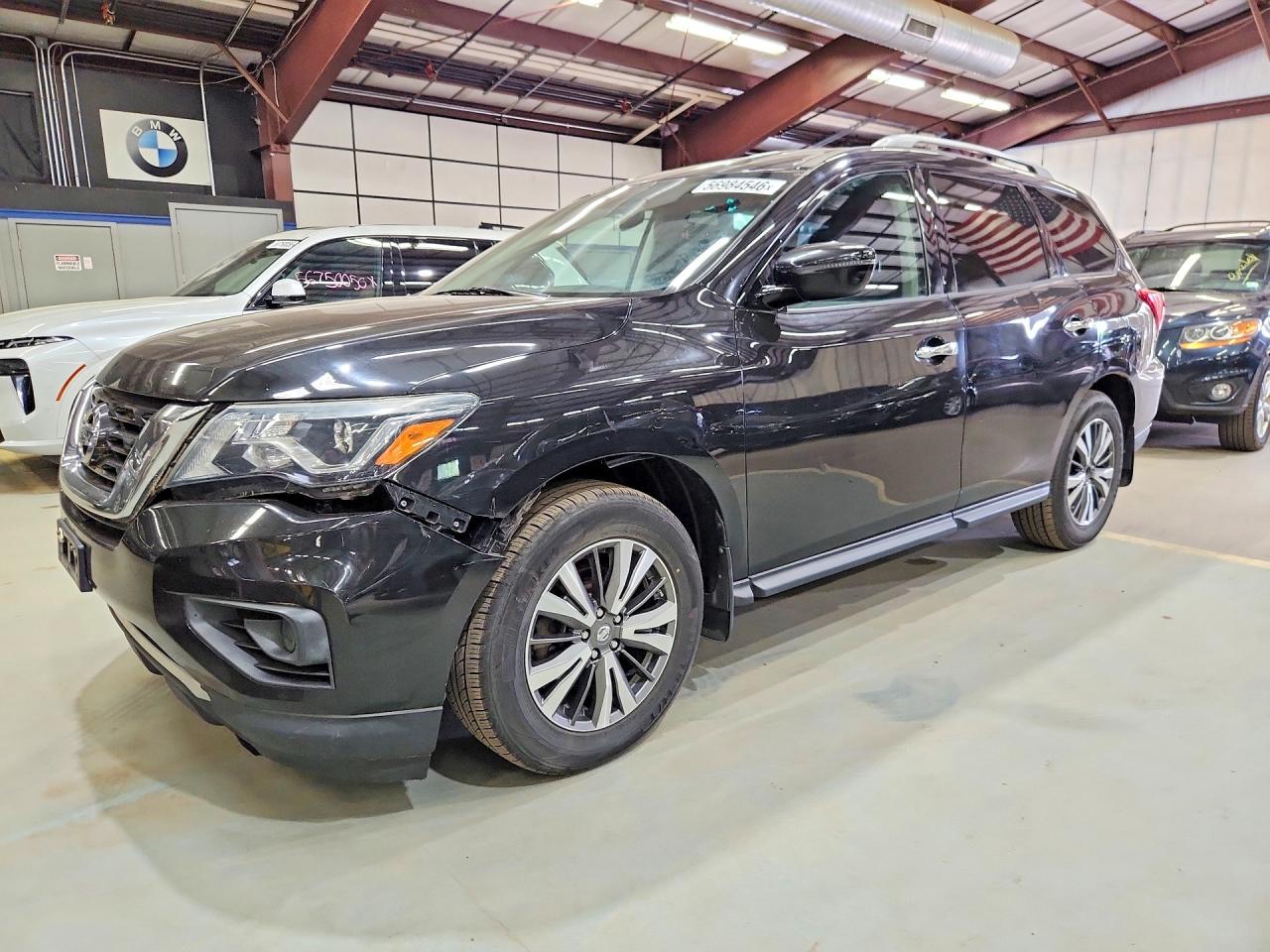 5N1DR2MM0HC696719 · 2017 NISSAN PATHFINDER