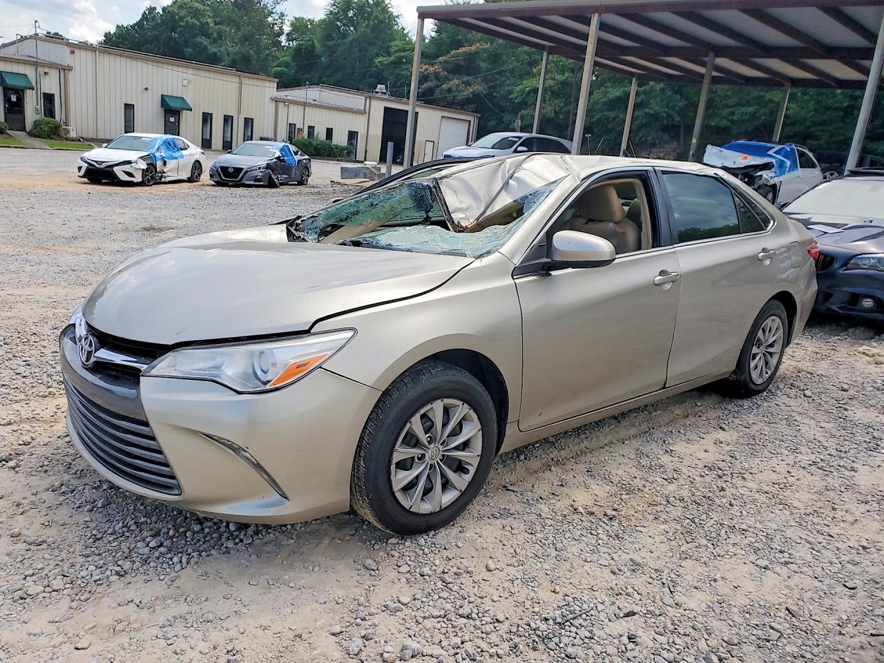 4T1BF1FK9HU397889 · 2017 TOYOTA CAMRY