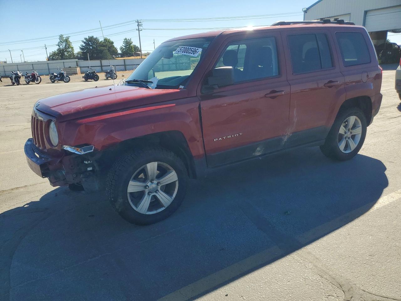 1C4NJRFBXHD124572 · 2017 JEEP PATRIOT
