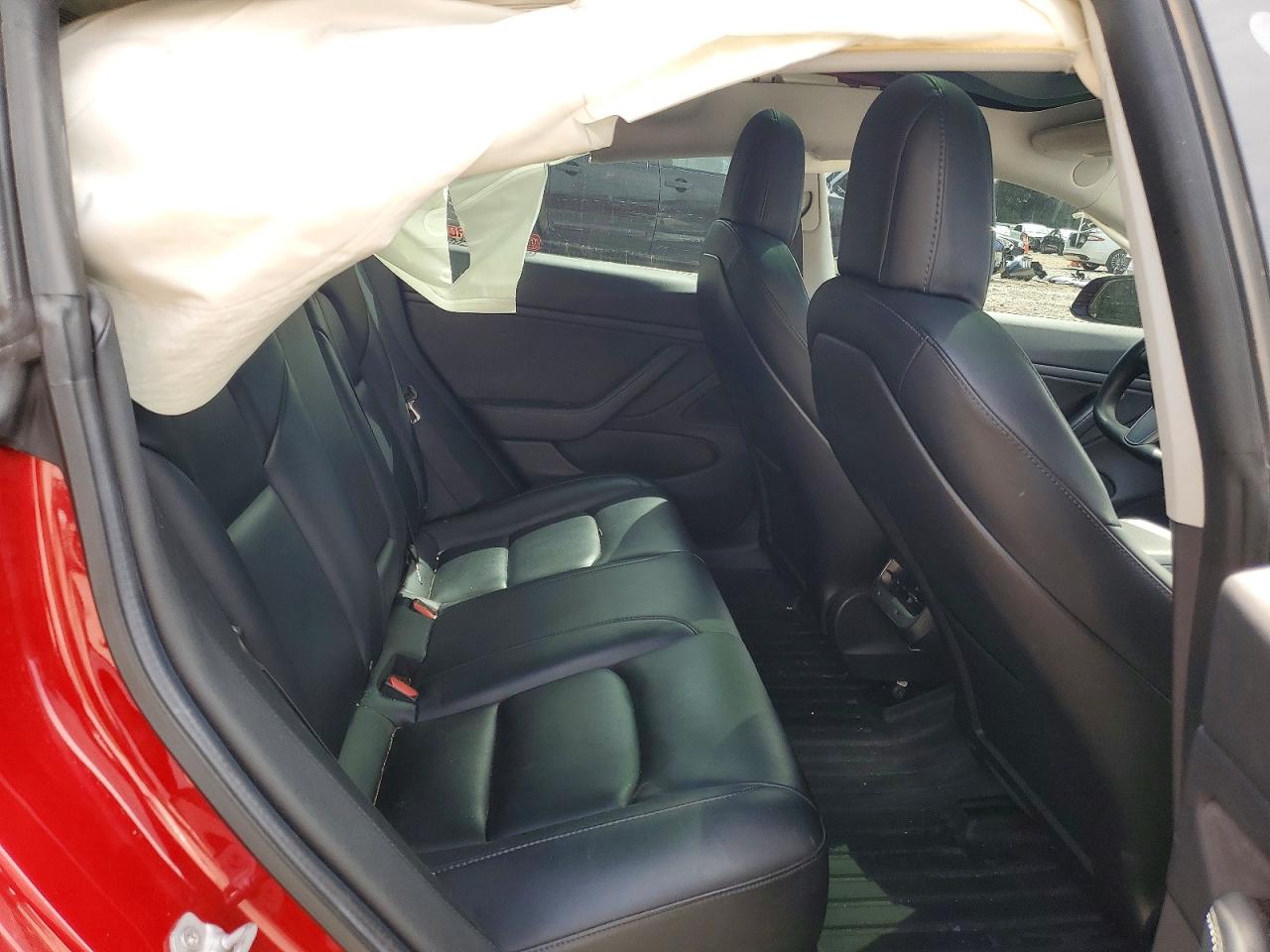 5YJ3E1EA7KF411471 · 2019 TESLA MODEL 3 · 10/12
