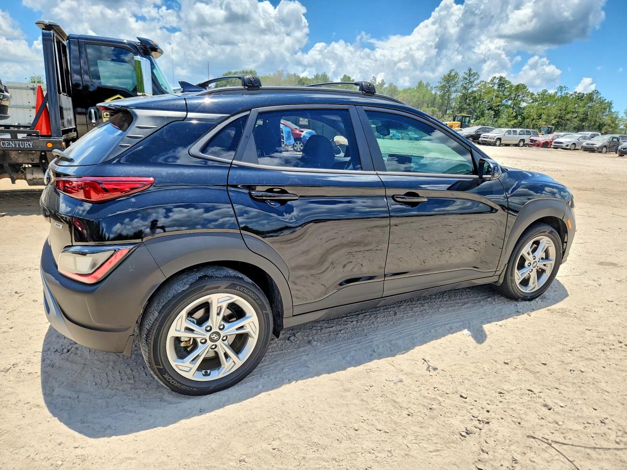 KM8K6CAB4PU019092 · 2023 HYUNDAI KONA · 3/14