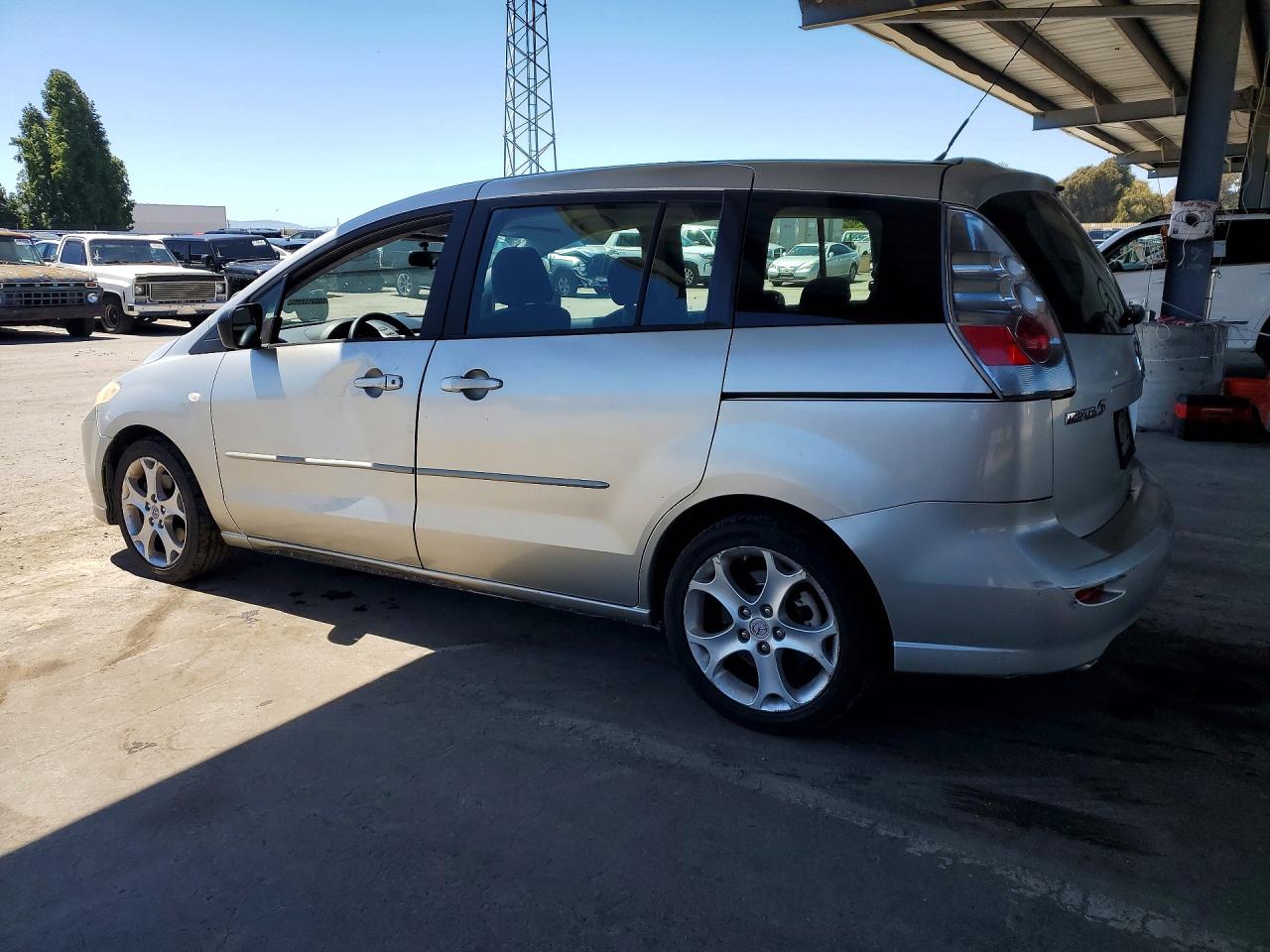 JM1CR29L170146624 · 2007 MAZDA 5 · 2/13
