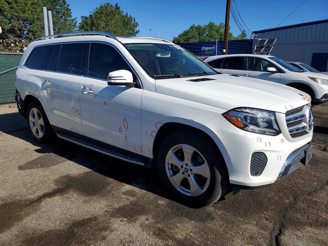 4JGDF6EE3HA965797 · 2017 MERCEDES-BENZ GLS · 4/14