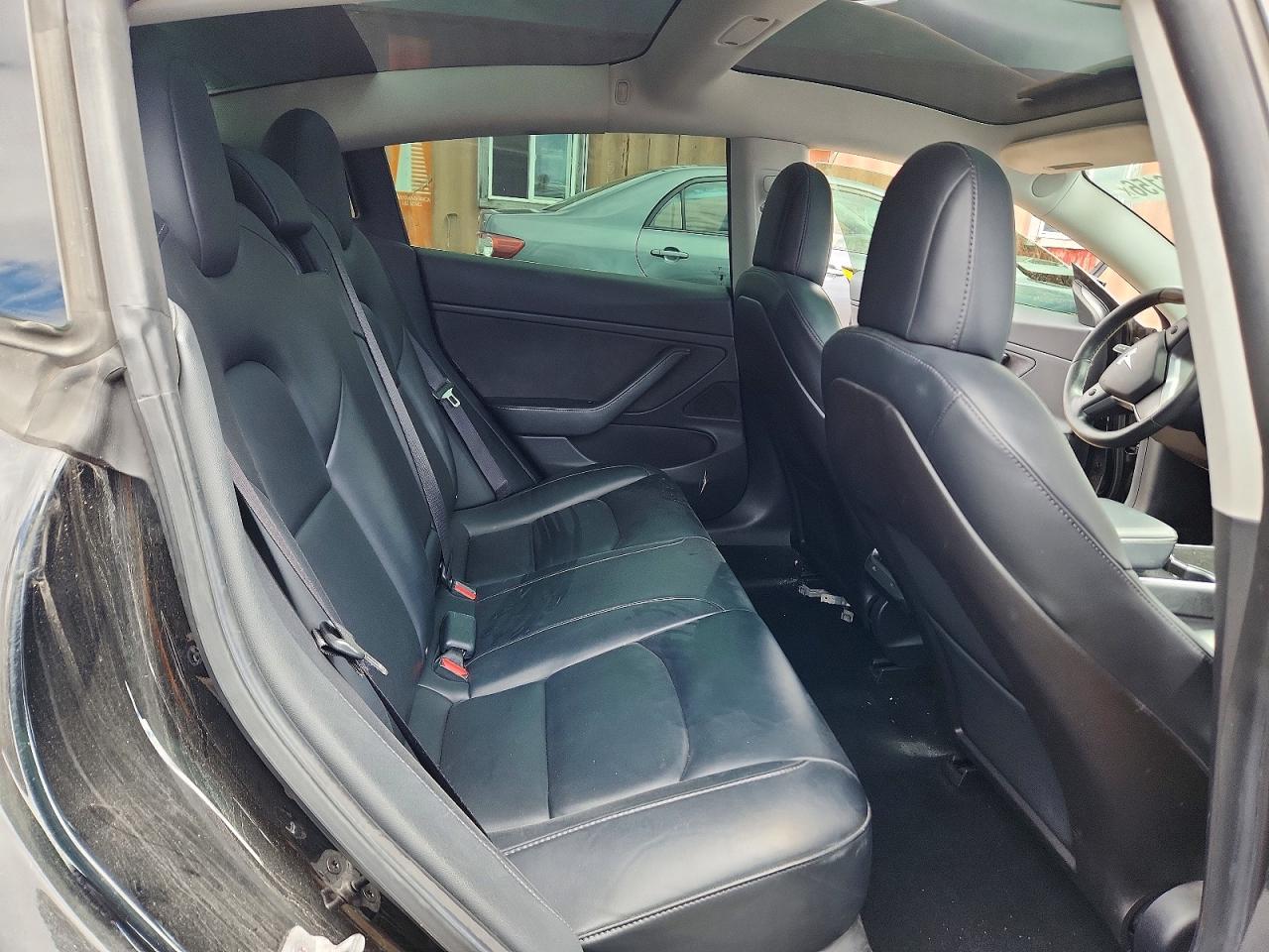 5YJ3E1EA8KF401841 · 2019 TESLA MODEL 3 · 10/12
