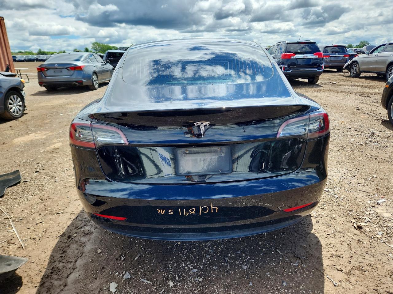 5YJ3E1EA8KF401841 · 2019 TESLA MODEL 3 · 6/12