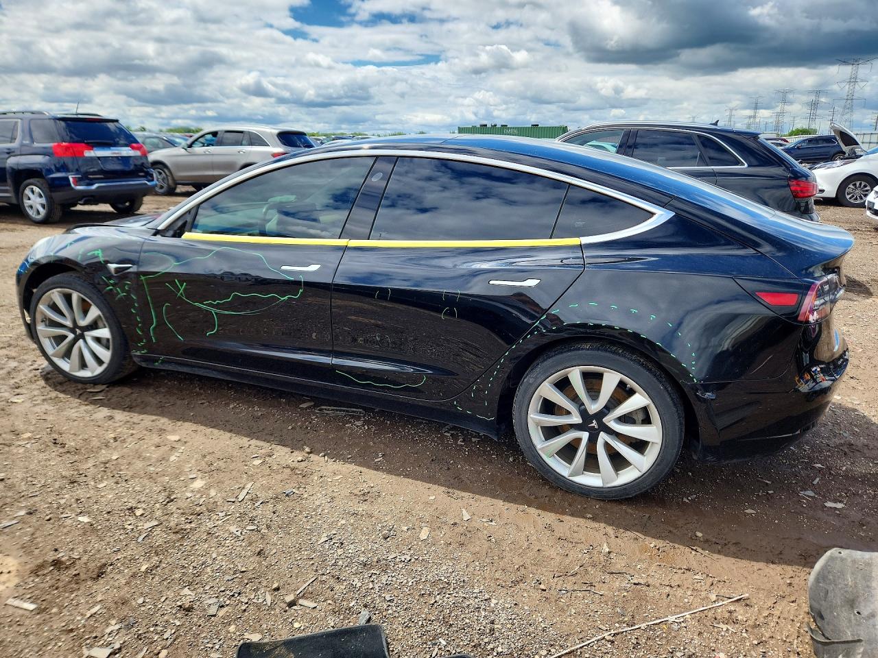 5YJ3E1EA8KF401841 · 2019 TESLA MODEL 3 · 2/12
