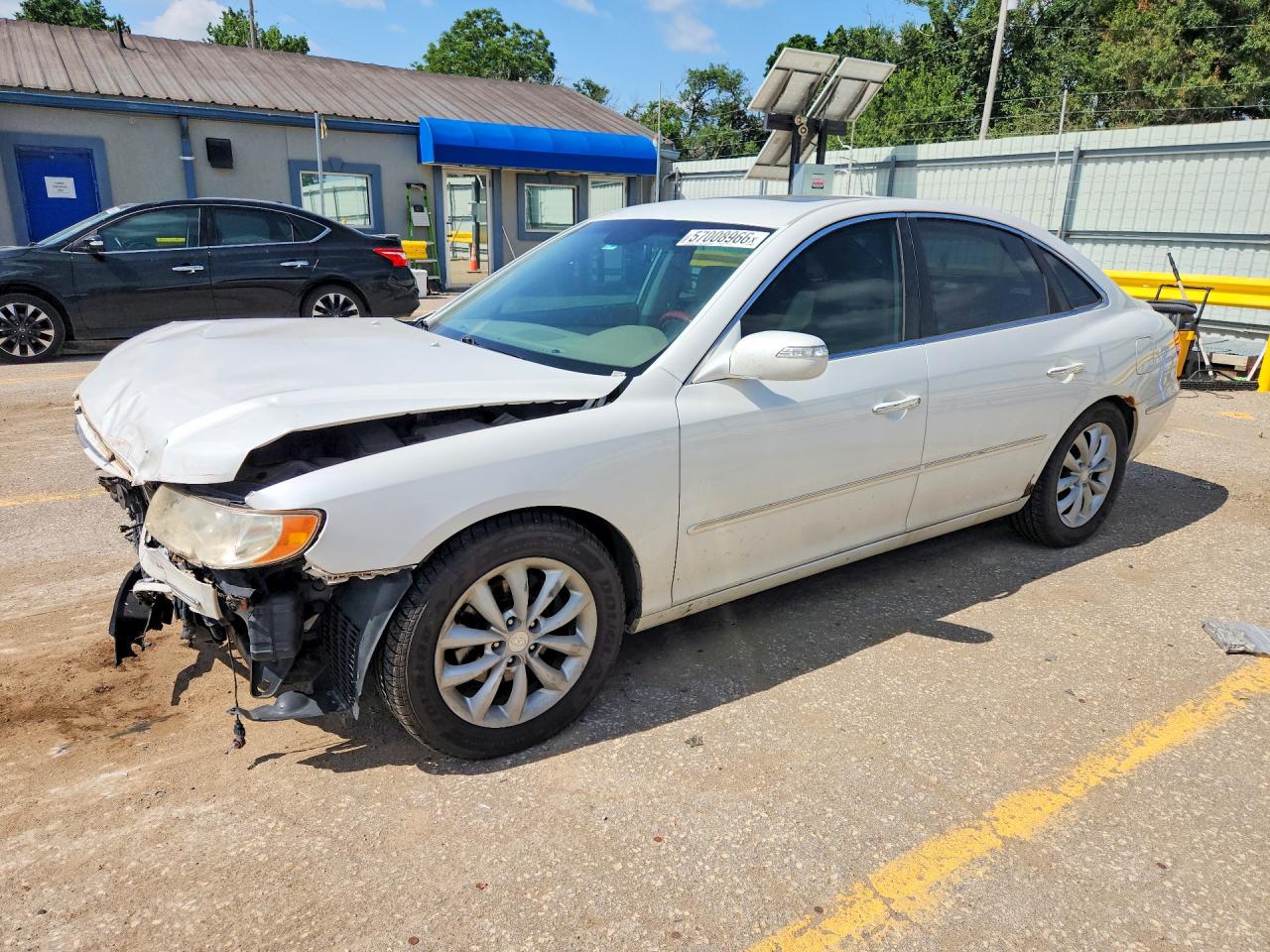 KMHFC46F58A290712 · 2008 HYUNDAI AZERA