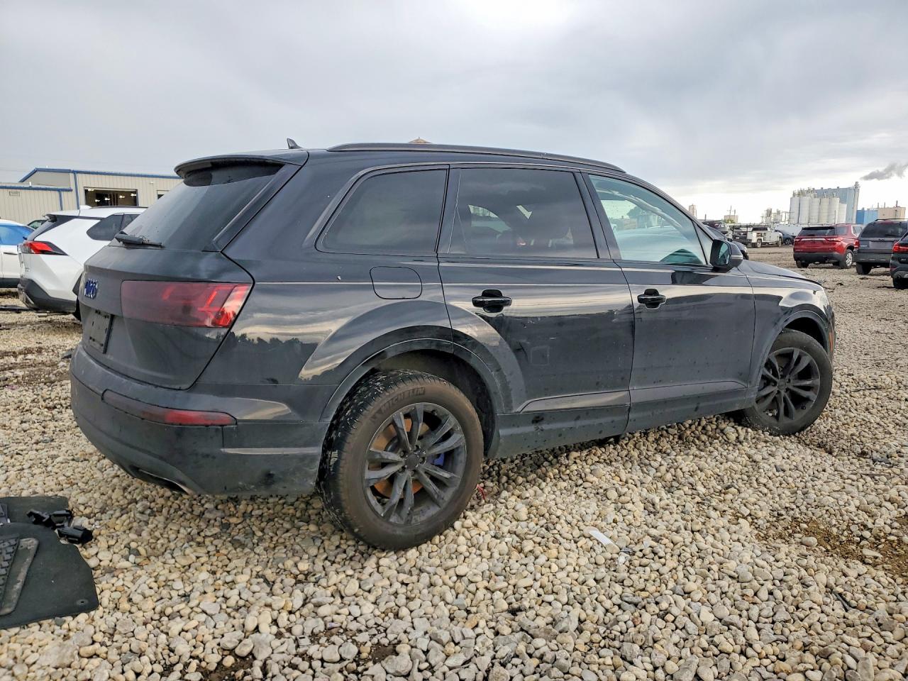 WA1AHAF73HD049294 · 2017 AUDI Q7 · 3/12