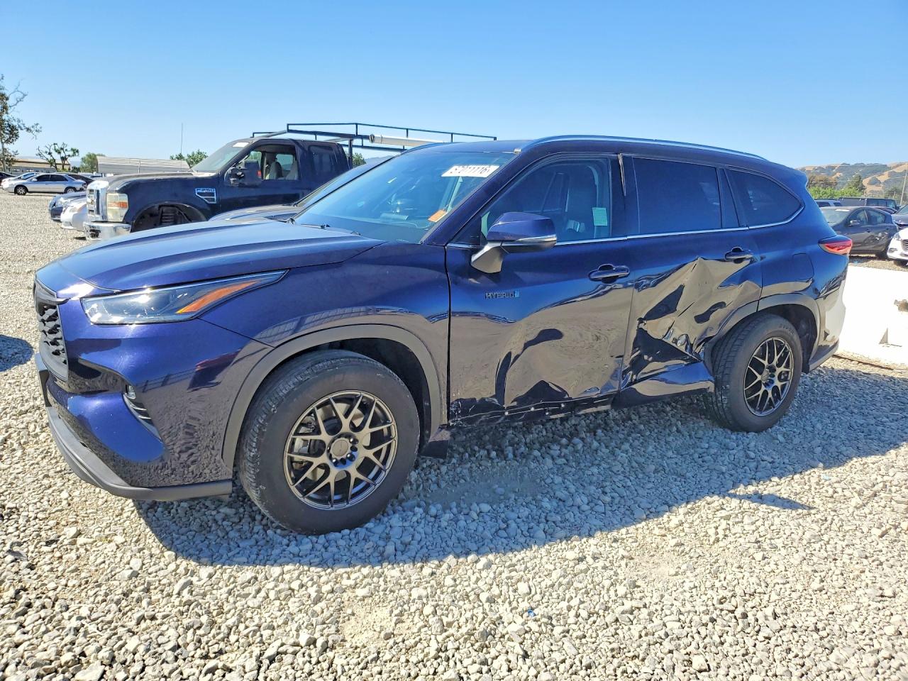 2021 TOYOTA HIGHLANDER