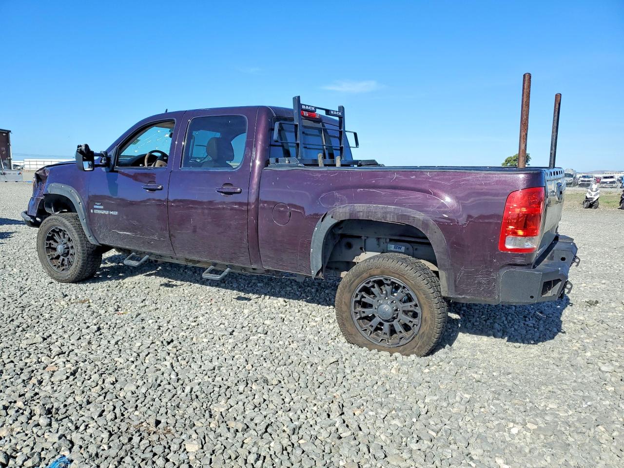 1GTHK23628F137779 · 2008 GMC SIERRA · 2/12