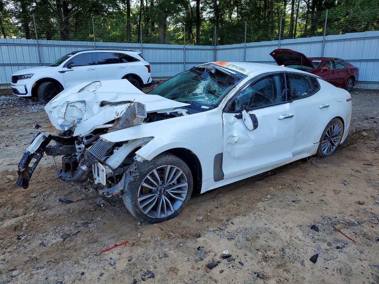 KNAE15LA2K6064218 · 2019 KIA STINGER