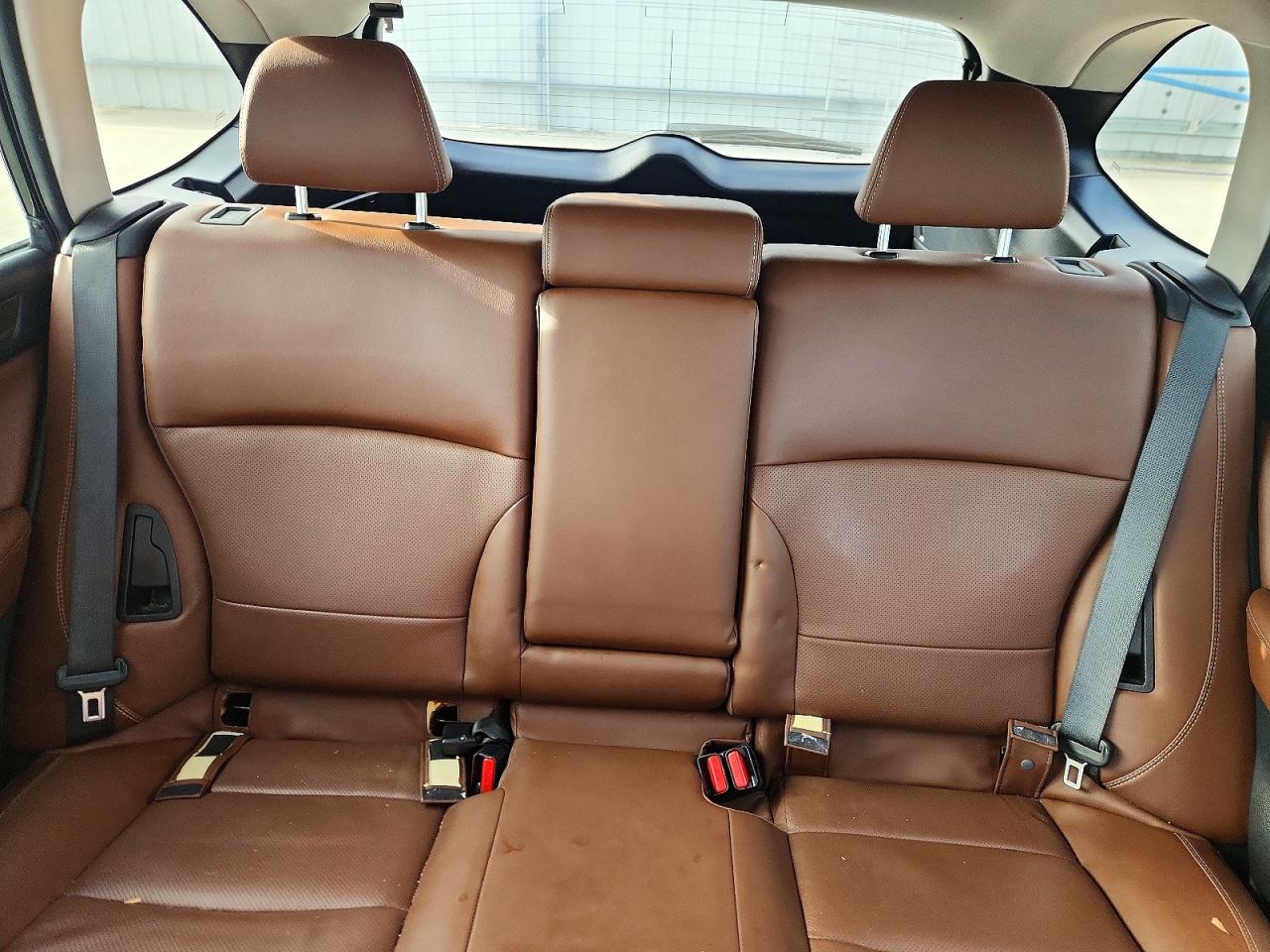 4S4BSFTC9K3227681 · 2019 SUBARU OUTBACK · 10/13