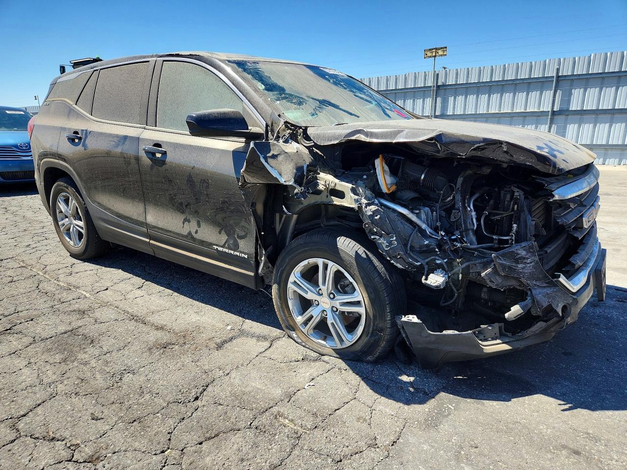 3GKALMEV3NL113172 · 2022 GMC TERRAIN · 4/13