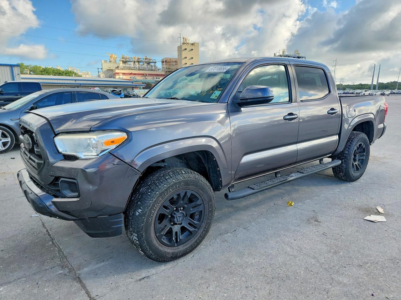 5TFAX5GN2KX157845 · 2019 TOYOTA TACOMA