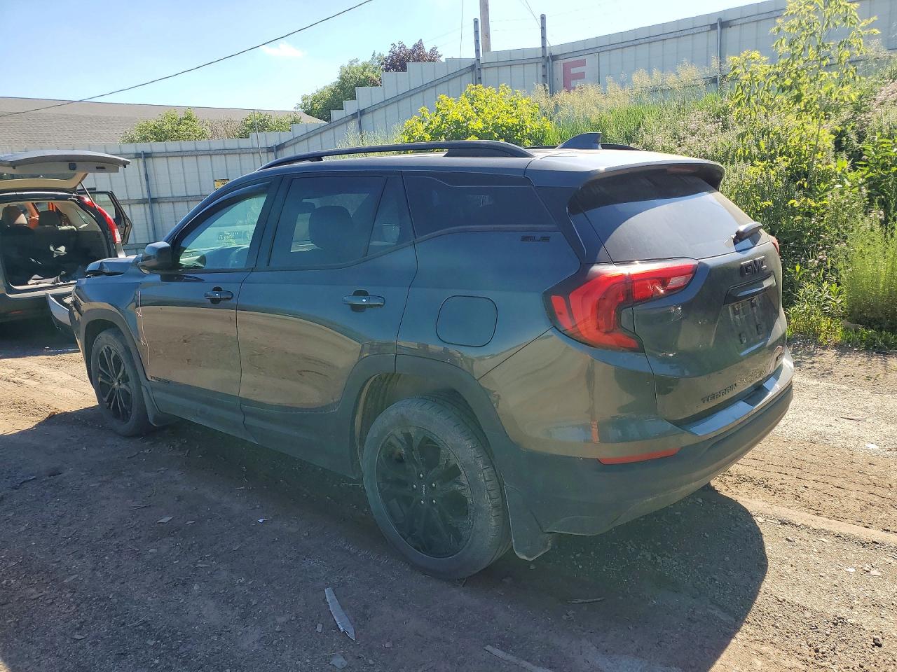 3GKALTEV7KL103007 · 2019 GMC TERRAIN · 2/13